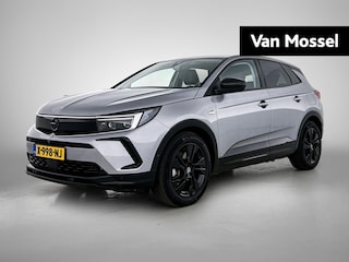 Opel Grandland 1.6 Turbo Plug-In Hybrid Level 4 | 224pk | Navigatie | Camera | Stuurverwarming | Zwarte Velgen | 35.000km! |