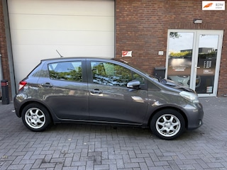 Toyota Yaris 1.0 VVT-i Access|AIRCO|NIEUWE APK|LEUKE AUTO