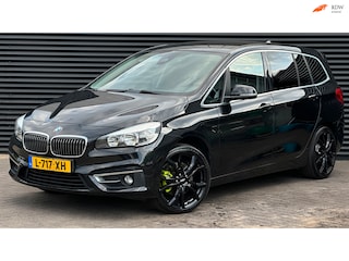 BMW 2-serie Tourer 218d 7p. | Leder | Navi | Trekhaak | Cruise |