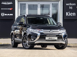 Mitsubishi Outlander 2.0 Connect Pro | Trekhaak | Camera |