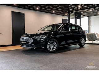Ford Focus 1.0 EBH Titanium