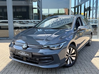 Volkswagen Golf 1.5 ETSI LIFE BNS.150PK AUTOMAAT LMV NAVI CARPAY WINTERPACK
