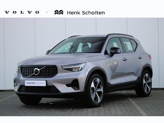 Volvo XC40 B4 197PK AUT7 Plus Dark | Harman/Kardon Premium Audio | Adaptive Cruise & Pilot Assist | Semi elektrische trekhaak | Verwarmbare voorstoelen | Verwarmbaar stuurwiel | Premium audio by Harman Kardon | 19" Velgen | Power Seats incl. Memory |