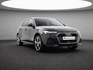 Audi A1 Sportback Advanced edition 30 TFSI 116 PK · Audi Sound · Afgevlakt sportstuur · Full led verlichting · Privacy glas · MEGA Sale