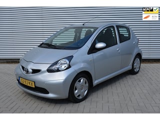 Toyota Aygo 1.0-12V + | 5 Drs | Airco | Electr. Pakket | Nwe Apk.