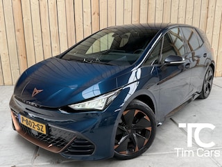 Cupra Born Adrenaline One 62 kWh Stuur en- stoelverwarming | LED verlichting | Apple CarPlay/Android Auto | Cruise control adaptief | Climate control | Parkeersensoren voor en achter | Achteruitrijcamera