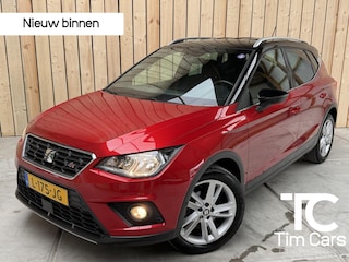 Seat Arona 1.0 TSI FR Business Intense Apple CarPlay/Android Auto | Navigatiesysteem | Climate control | Cruise control | Dode hoek detectie | Parkeersensoren voor en achter | Achteruitrijcamera