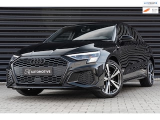 Audi A3 Sportback 40 TFSI e SPORTBACK / HUD / CARPLAY / CAMERA / ALCANTARA