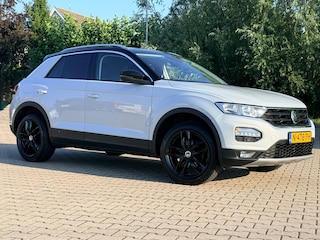 Volkswagen T-Roc 1.5 TSI DSG Style Digi Dash , afneembare trekhaak