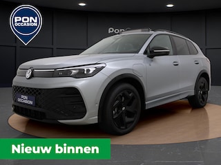 Volkswagen Tiguan 1.5 eHybrid R-Line | Pano Dak | Head-up Display | 360 Camera | Harman Kardon | Side Assist | ACC | Elek. Achterklep | Stuur-/Stoelverwarming | 19'' |
