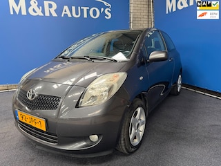 Toyota Yaris 1.3 VVTi Sol