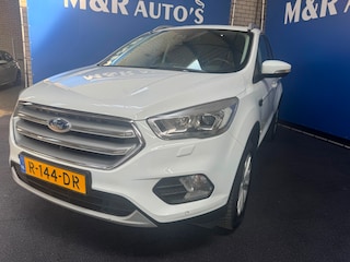 Ford Kuga 1.5 Titanium 4WD Automaat met Nieuwe APK