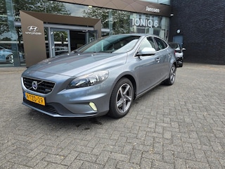 Volvo V40 1.6 T2 R-Design NL-auto/trekhaak