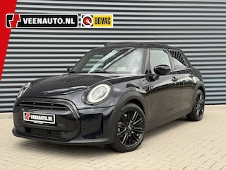 Mini Cooper 5-Deurs 1.5 Yours pano, nappa leder