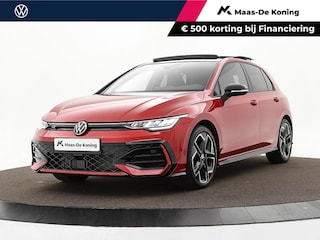 Volkswagen Golf 1.5 eTSI 150pk DSG R-Line Edition · Panoramadak · Apple/Android Car Play · Camera + Parkeersensoren · Garantie t/m 28-07-2030 of 100000km.