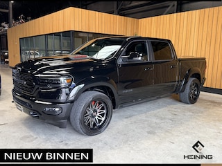 Dodge Ram 1500 5.7 V8 4x4 Crew Cab Limited Night. 22 inch. HUD. Luchtvering. Alle opties.