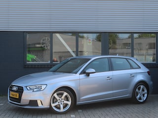 Audi A3 Sportback 1.5 TFSI CoD Sport | carplay | parkeersensoren | stoelverwarming