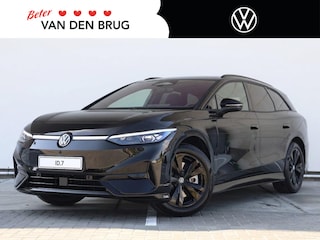 Volkswagen ID.7 Tourer Limited Edition Plus 59 kWh 204 PK | Led Matrix | 360 camera | Climatronic | Trekhaak | Ergo Active stoel |