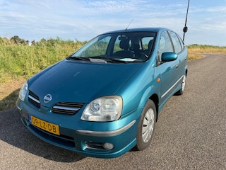 Nissan Almera Tino 1.8 Acenta incl nw apk! zeer leuke en ruime auto !