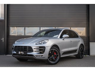 Porsche Macan 3.6 Turbo 400PK|PANO|Luchtvering|Sport-Chrono|Trekhaak