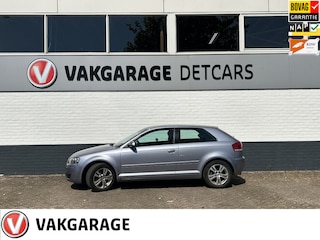 Audi A3 2.0 FSI Attraction