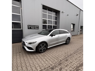 Mercedes-Benz CLA Shooting Brake *pano* CLA 250 e (118.686)