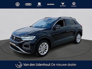 Volkswagen T-Roc 1.5 TSI Life Edition | Multimedia Pakket | Camera | VERWACHT