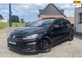 Volkswagen Golf 2.0 TSI GTI Performance/ Pano/ Dynaudio/ Keyless/ Virtual CP/ Dynamic lights