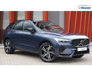 Volvo XC60 T6 Recharge AWD Plus Dark | Longe Range | Stoelverwarming & Koeling | Trekhaak | Leder | Parkeercamera | H/K | Pilot Assist | Keyless