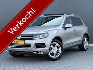 Volkswagen Touareg 3.0 TSI Hybrid Highline 333PK - Luchtvering - Panoramadak - ACC - Zeer Complete Uitvoering