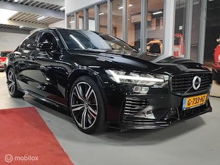 Volvo S60 2.0 T8 AWD Twin Engine R-Design PANORAMA LEER HEADUP ELEK STOELEN