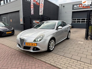 Alfa Romeo Giulietta 1.4 T Progression 2e Eigenaar! Airco PDC NAP APK