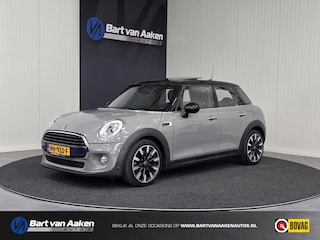 Mini Cooper 5-Deurs 1.5 Business Leder Panoramadak LED Navigatie