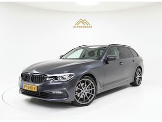BMW 5-serie Touring 520i High Executive |Leder|Camera|Trekhaak|