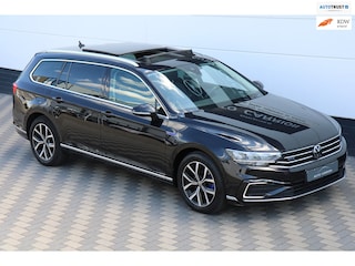 Volkswagen Passat Variant 1.4 TSI PHEV GTE Pano Trekhaak BTW !!
