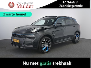 Lynk & Co 01 1.5 | Zwarte hemel | Pano | ACC | Stoelverwarming | 360 camera |