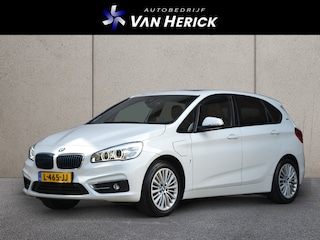 BMW 2-serie Tourer 225xe iPerformance High Executive | Panoramadak | Leder | Trekhaak