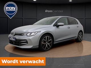 Volkswagen Golf 1.5 TSI Oranje Edition | Camera | ACC | Spiegelpakket | Carplay | Getint Glas | 18" |