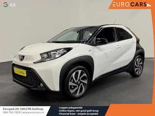 Toyota Aygo 1.0 VVT-i Automaat Pulse Navigatie Apple Carplay/Android Auto Camera 17" Lichtmetalen Velgen Climate Control Adaptive Cruise Control Two Tone