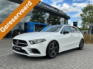 Mercedes-Benz A-klasse 180 Aut. AMG Styling I Pano I Night I Camera I Stoelverw. I Ambient I 18 Inch