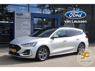 Ford Focus Wagon 155PK ST-LINE-X AUTOMAAT BTW PANODAK EL-ACHTERKLEP BLISS WINTERPACK HEAD-UP DISPLAY EX-FABR. AUTO 100.000KM/4JR GARANTIE