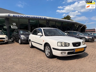 Hyundai Elantra 2.0i-16V GLS, Airco Automaat, Navi, Inruil mogelijk.