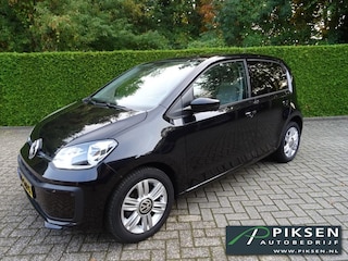 Volkswagen Up 1.0 BMT UP! BEATS AUDIO AIRCO BLUETOOTH LICHTMETAAL
