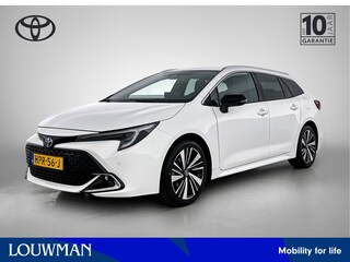 Toyota Corolla Touring Sports Hybrid 140 Dynamic | BTW voertuig | Navigatie | Climate control | Cruise Control Adaptive | Stoelverwarming | Parkeersensoren voor+achter |