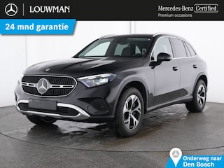 Mercedes-Benz GLC 300 e 4MATIC Plug-In Hybride Trekhaak | Panorama Schuif-Kanteldak | Rijassistentiepakket plus | Parkeerpakket met 360°-camera | Digital Licht. Inclusief 24 maanden Mercedes-Benz Certified garantie voor Europa.