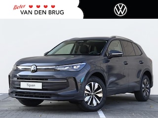 Volkswagen Tiguan Limited Edition 1.5 eHybrid 204 PK | Trekhaak | Camera | Keyless | App-connect |