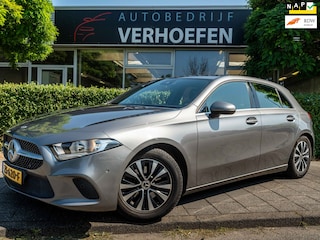 Mercedes-Benz A-klasse 180 Business Solution - ADAPTIVE / LANE ASIST - APPLE CARPLAY - PARK CAMERA - ORG NL NAP