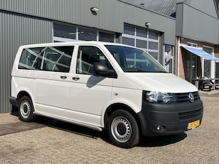 Volkswagen Transporter Kombi 9-Persoons 2.0 TDI DSG Automaat L1H1 BTW en BPM vrij Airco Cruise control Trekhaak PDC 1e eigenaar Euro 5 Personenbus Kombi Combi Tourer Groepsvervoer Peronenvervoer