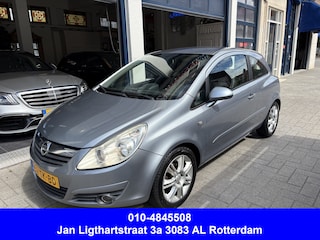 Opel Corsa 1.2-16V Cosmo AIRCO/NAP/LM VELGEN/02-2027