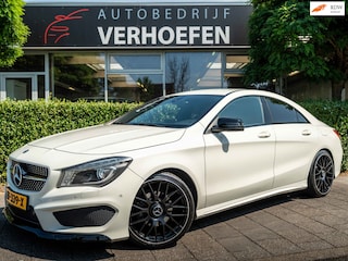 Mercedes-Benz CLA 180 OrangeArt Edition - AUTOMAAT - XENON - STOEL VERW - TREKHAAK -